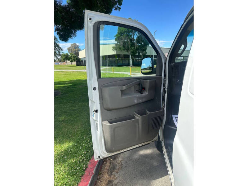 2018 Chevrolet Express 2500