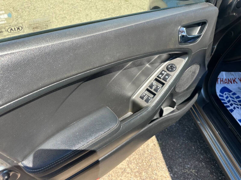 2016 Kia Forte5 LX