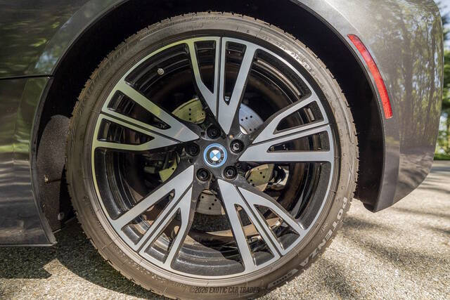 2015 BMW i8
