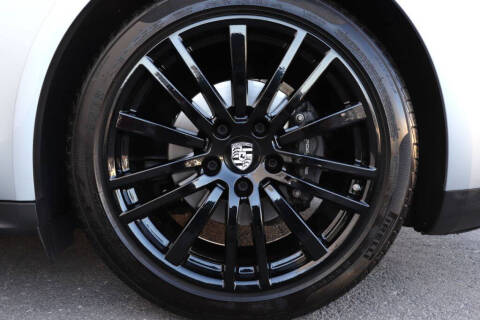 2019 Porsche Panamera 4