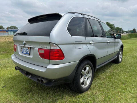 2001 BMW X5 4.4i