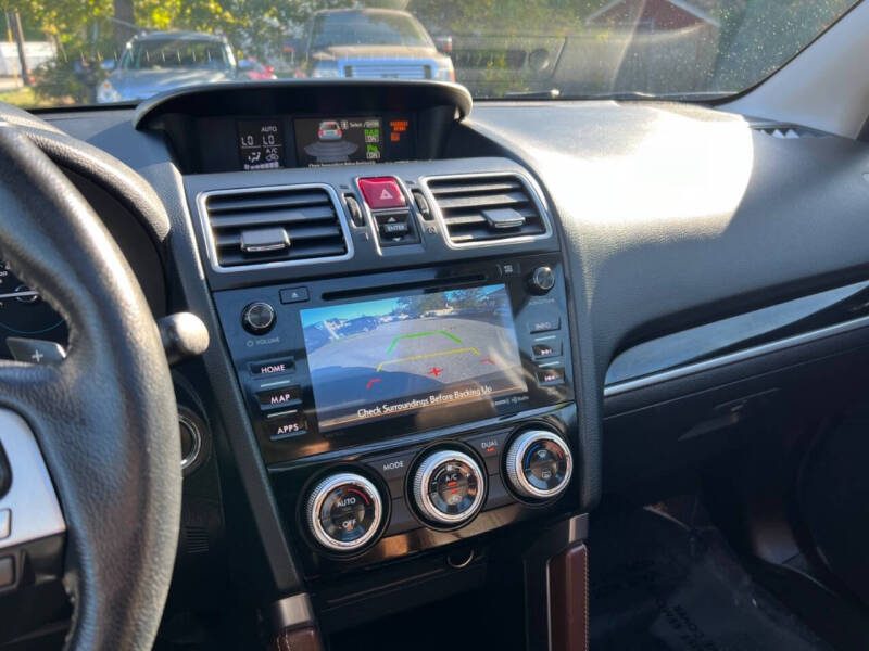 2017 Subaru Forester 2.0XT Touring