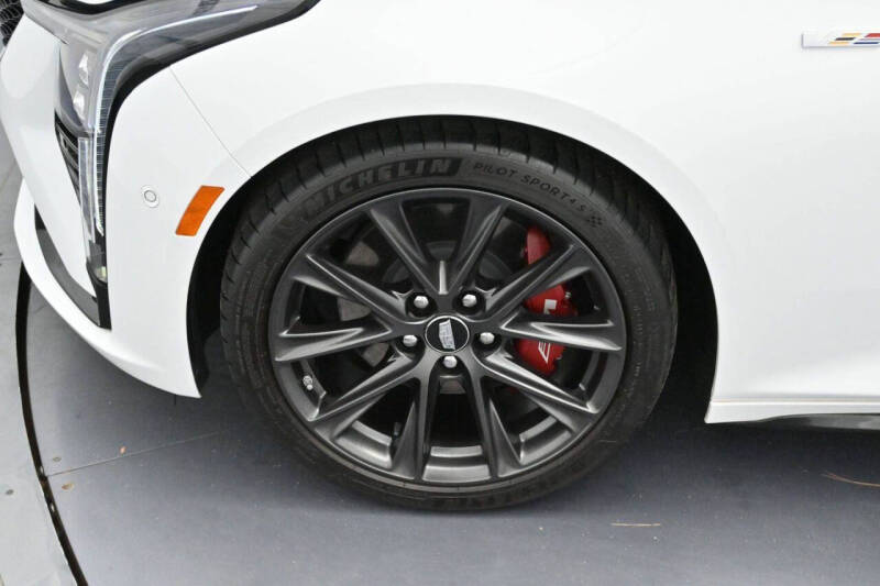 2025 Cadillac CT5-V