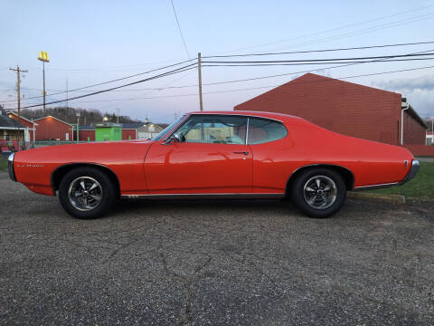 1969 Pontiac Lemans for sale at Jim's Hometown Auto Sales LLC in Byesville OH