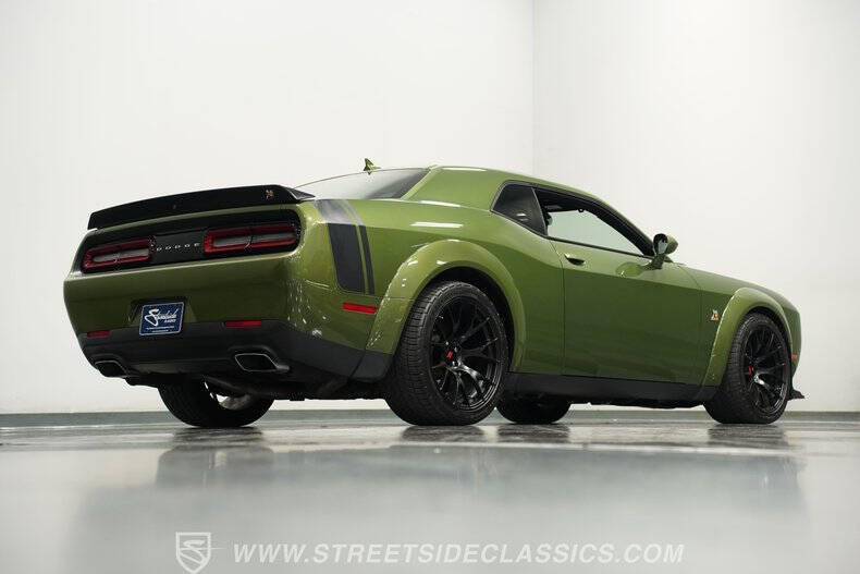 2022 Dodge Challenger