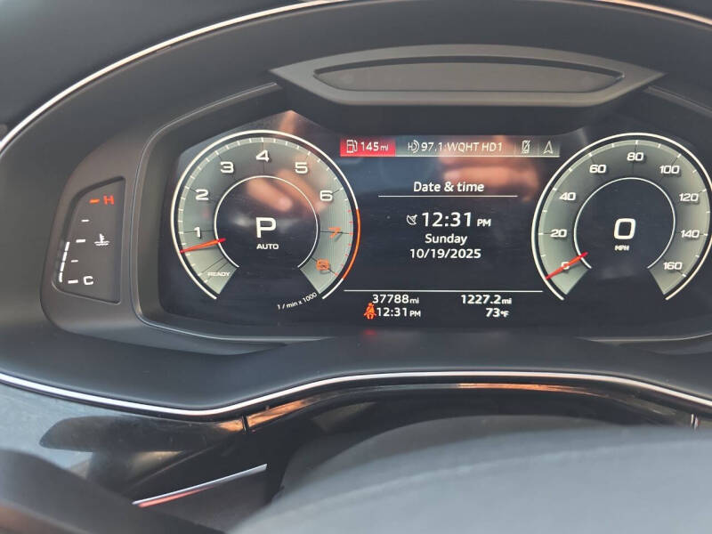 2021 Audi Q8 quattro Premium Plus 55 TFSI