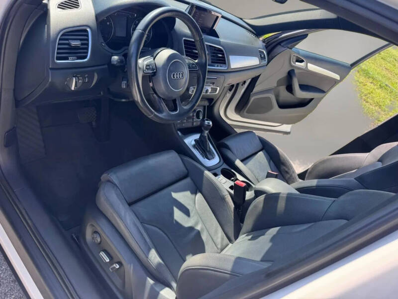 2016 Audi Q3 2.0T Premium Plus