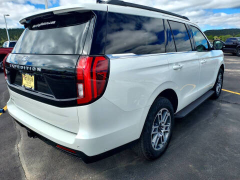 2025 Ford Expedition Active