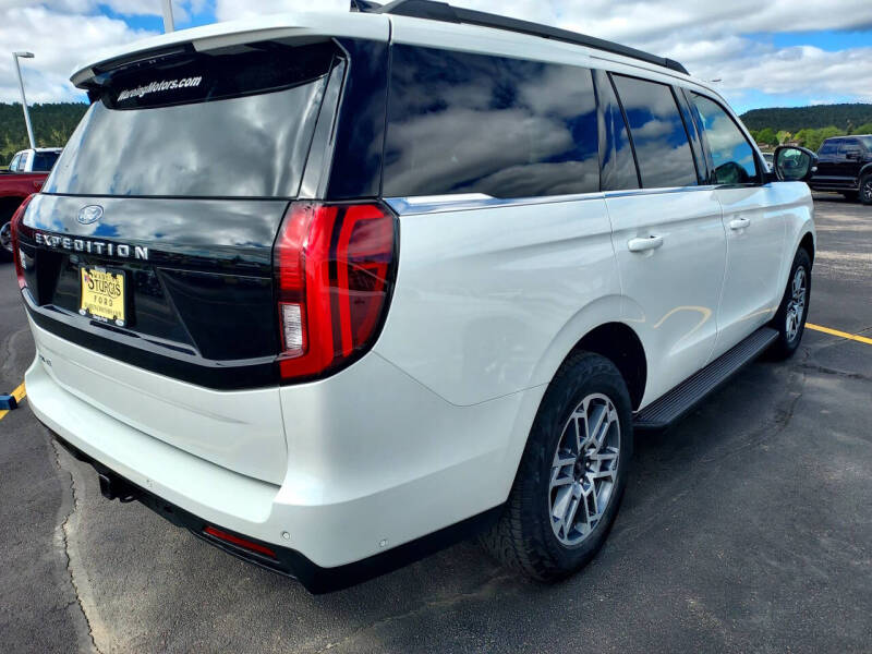 2025 Ford Expedition Active