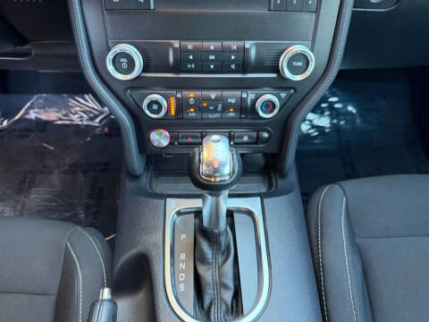 2020 Ford Mustang