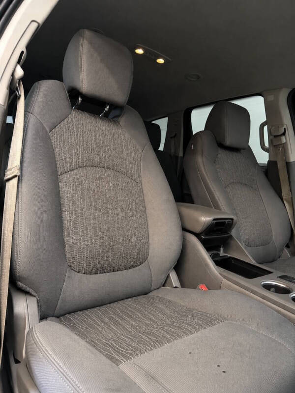 2017 Chevrolet Traverse LS