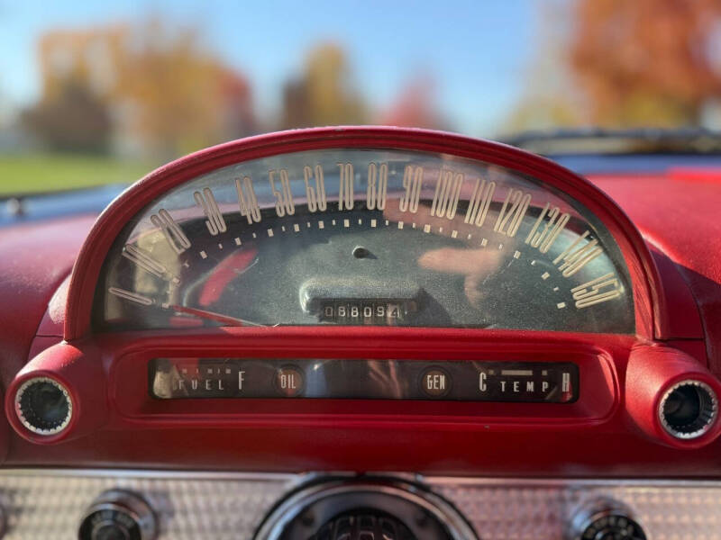 1955 Ford Thunderbird