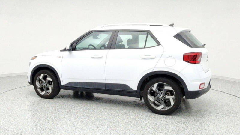 2021 Hyundai Venue SEL