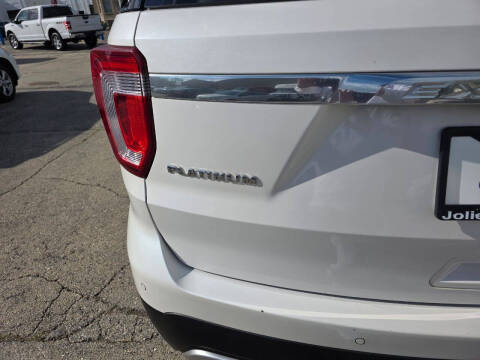 2017 Ford Explorer Platinum
