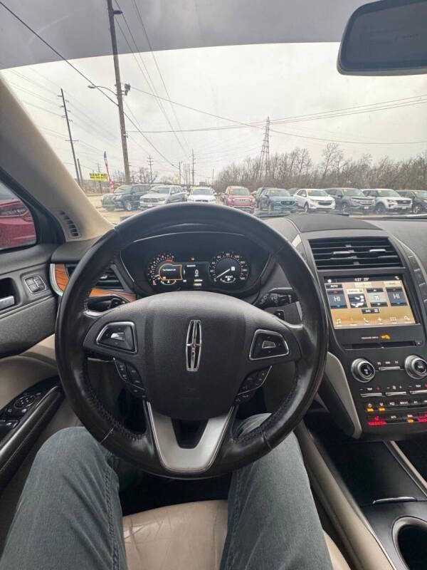 2017 Lincoln MKC Select