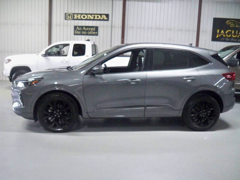 2023 Ford Escape ST-Line Elite