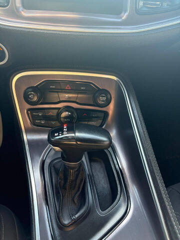 2016 Dodge Challenger SXT