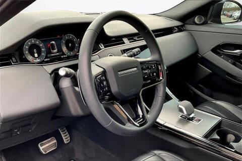 2024 Land Rover Range Rover Evoque P250 Dynamic SE