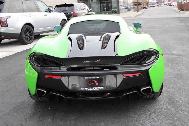 2016 McLaren 570S