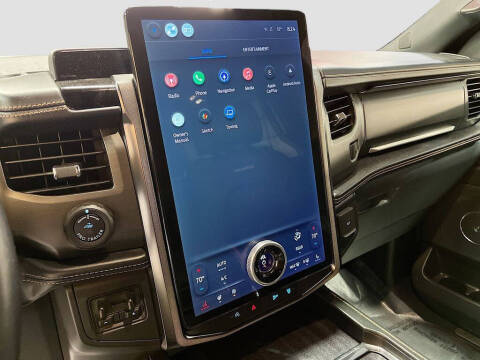 2022 Ford Expedition MAX Platinum