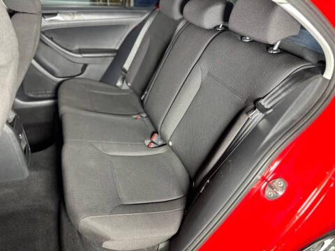 2015 Volkswagen Jetta