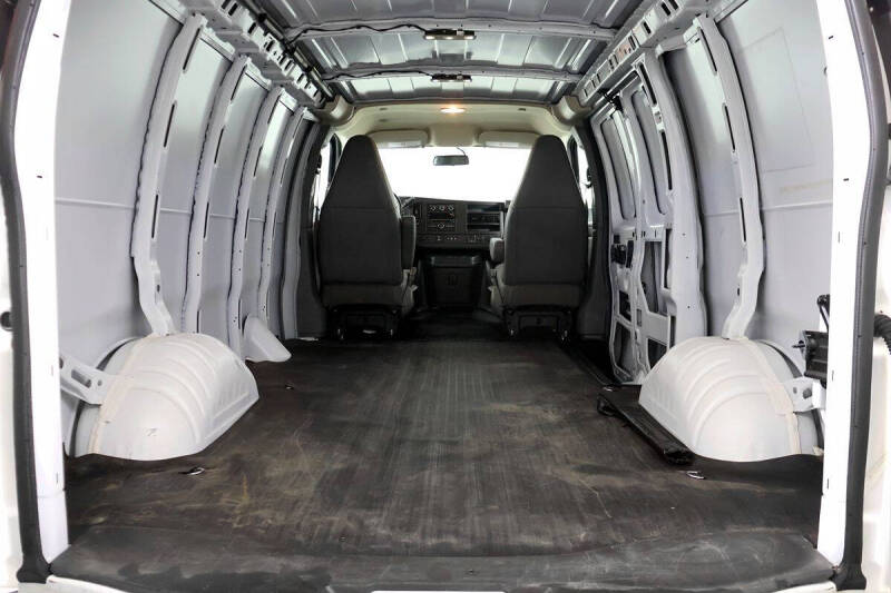 2018 Chevrolet Express 2500