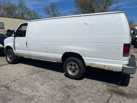 2005 Ford E-Series E-350 SD