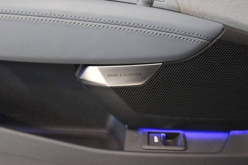 2023 Audi e-tron GT quattro Prestige