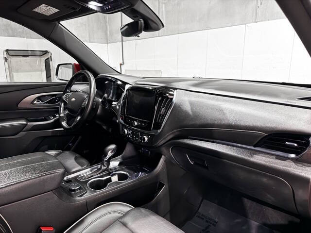 2023 Chevrolet Traverse Premier