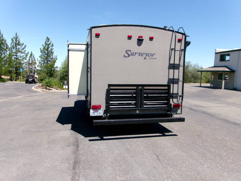 2016 Forest River Surveyor 220RBS