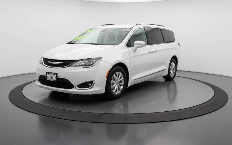2018 Chrysler Pacifica Touring L Plus