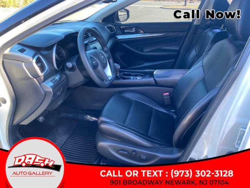 2021 Nissan Maxima 3.5 SV