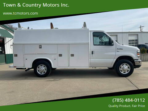2012 Ford E-Series Chassis for sale at Town & Country Motors Inc. in Meriden KS