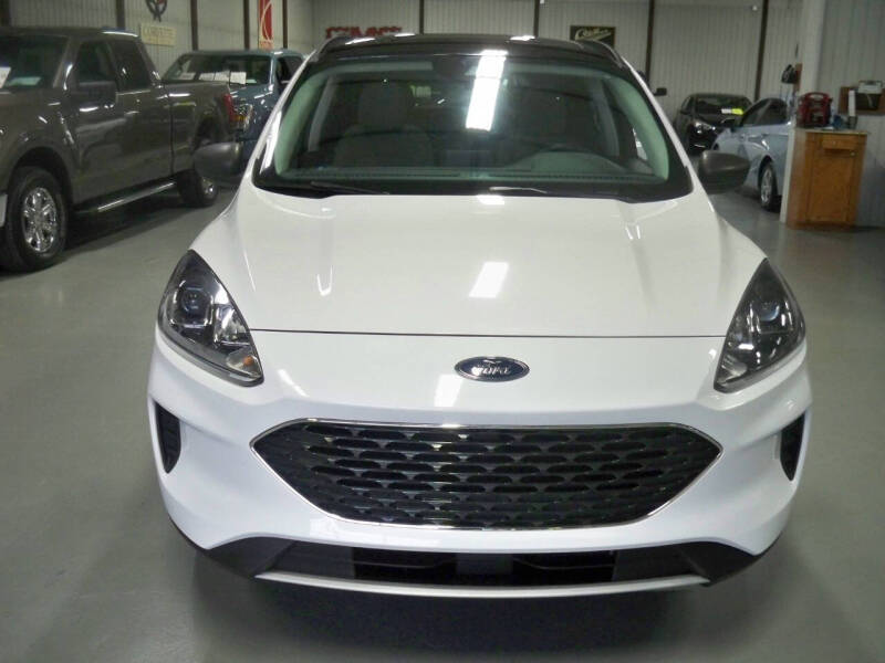 2022 Ford Escape Hybrid SE