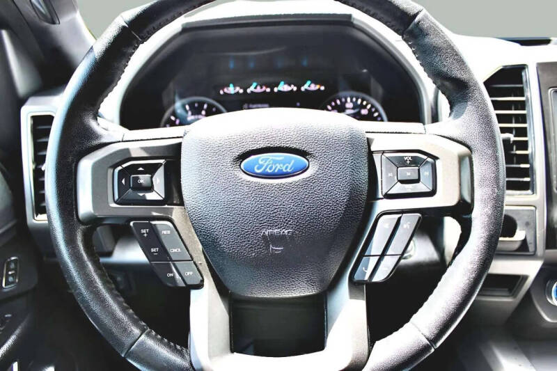 2020 Ford Expedition XLT