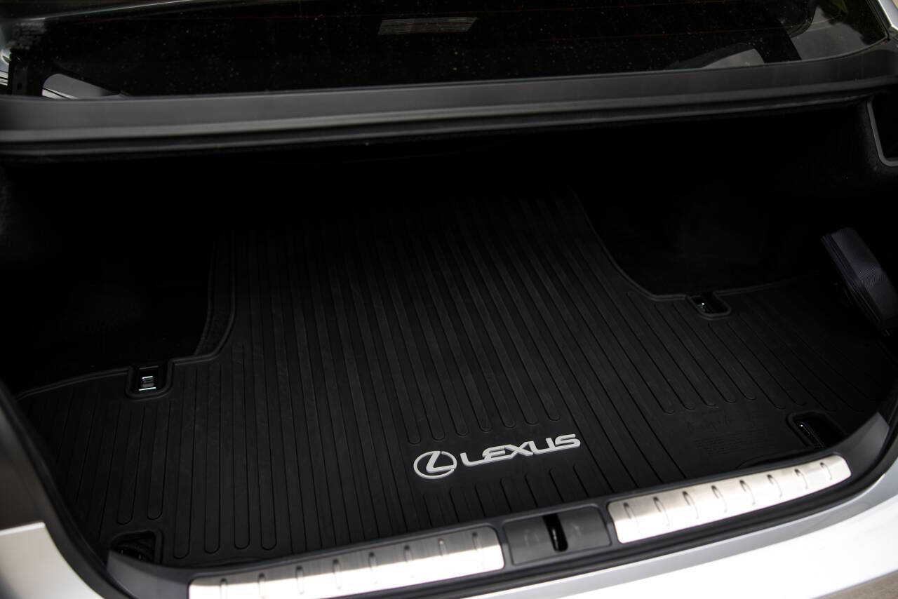 2022 Lexus LS 500 21