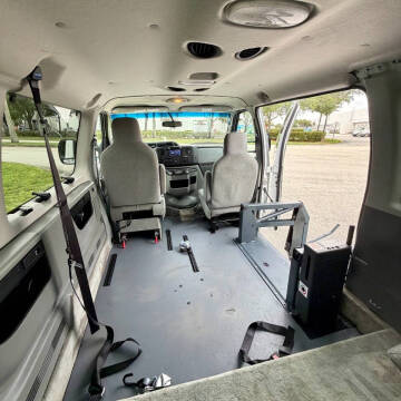 2011 Ford E-350