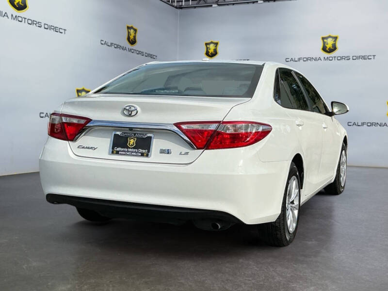 2017 Toyota Camry Hybrid LE