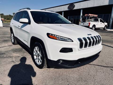 2016 Jeep Cherokee for sale at ANDERSON MOTORCARS in Okemah OK