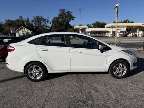 2017 Ford Fiesta SE