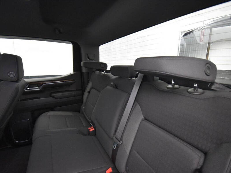 2024 GMC Sierra 1500 Elevation Standard