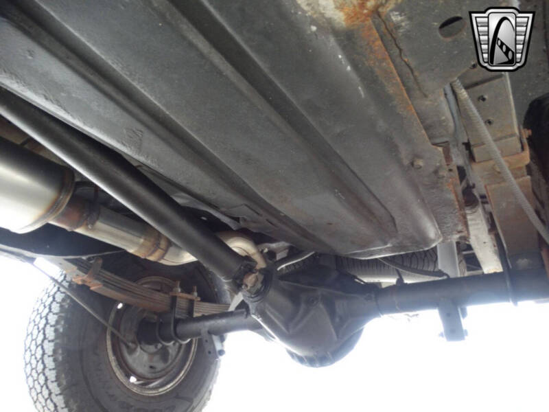 1986 Jeep Grand Wagoneer