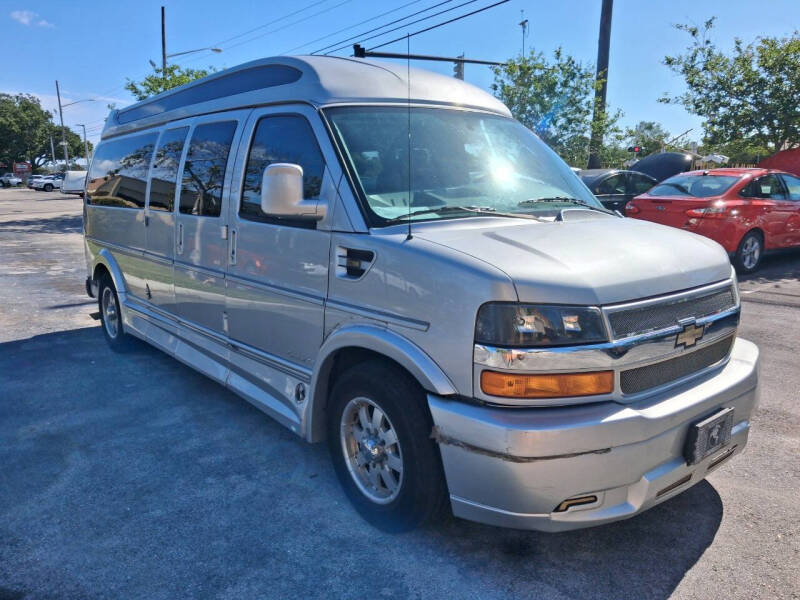 2017 Chevrolet Express 2500