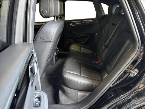 2023 Porsche Macan S