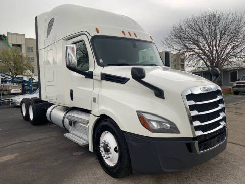 2019 Freightliner CASCADIA 126
