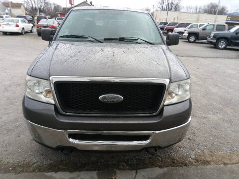 2006 Ford F-150 for sale at RICK'S AUTO SALES in Logansport IN