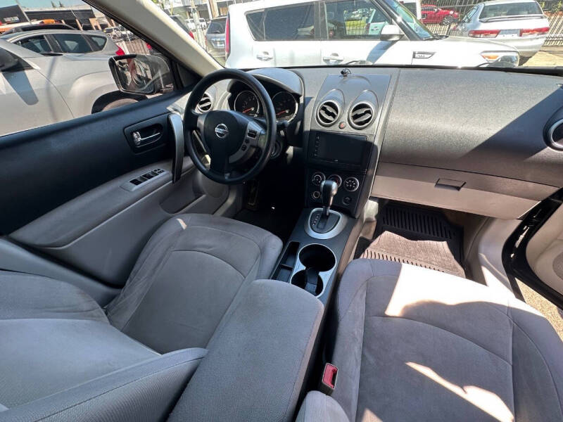 2009 Nissan Rogue S