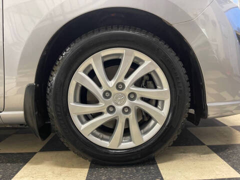 2012 Mazda MAZDA5 Sport
