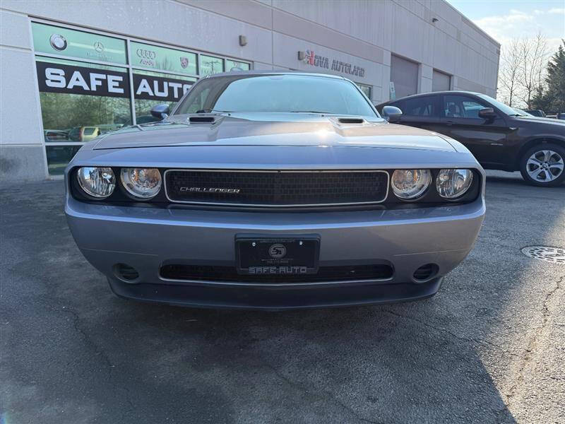 2014 Dodge Challenger SXT