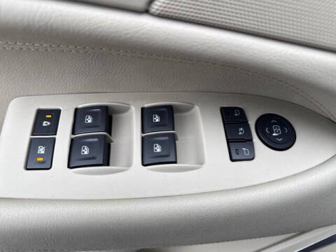 2016 Cadillac Escalade Luxury Collection